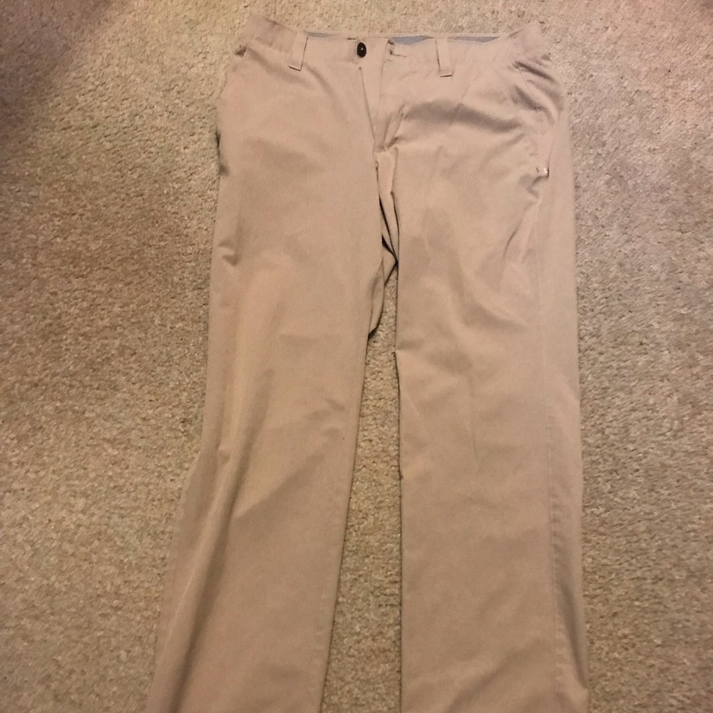 Men’s Under Armour golf pants 34x32